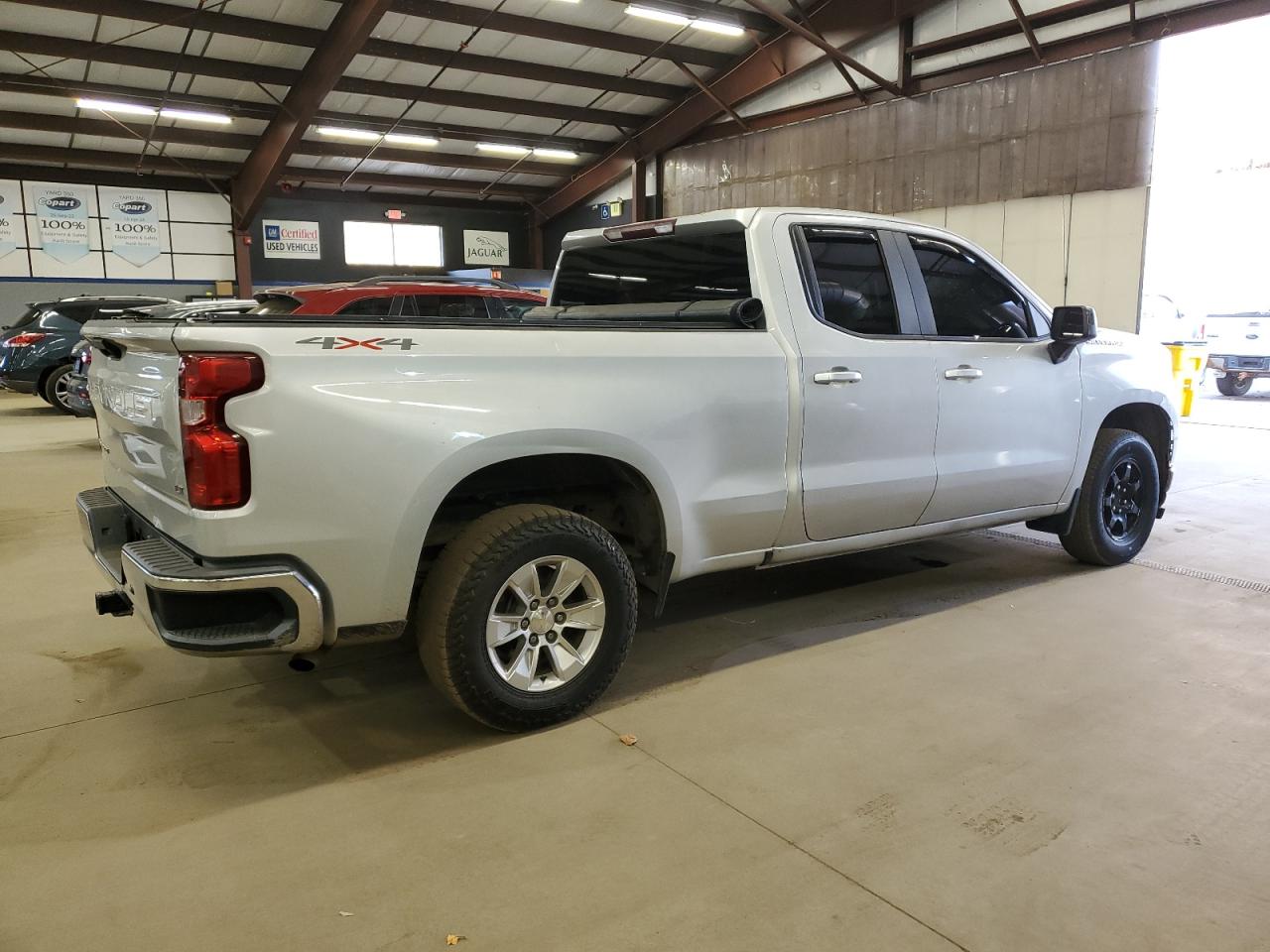 CHEVROLET SILVERADO K1500 LT