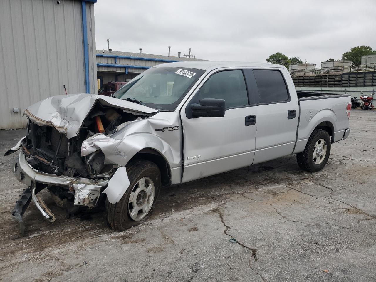 FORD F-150 SUPERCREW