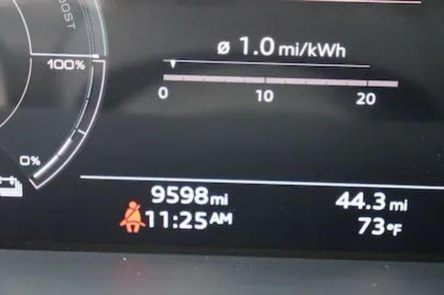 2021 AUDI E-TRON PRE WA1AAAGE5MB038739