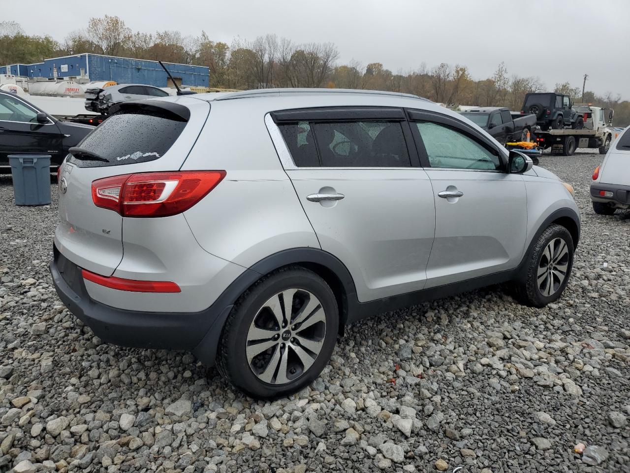 KIA SPORTAGE EX