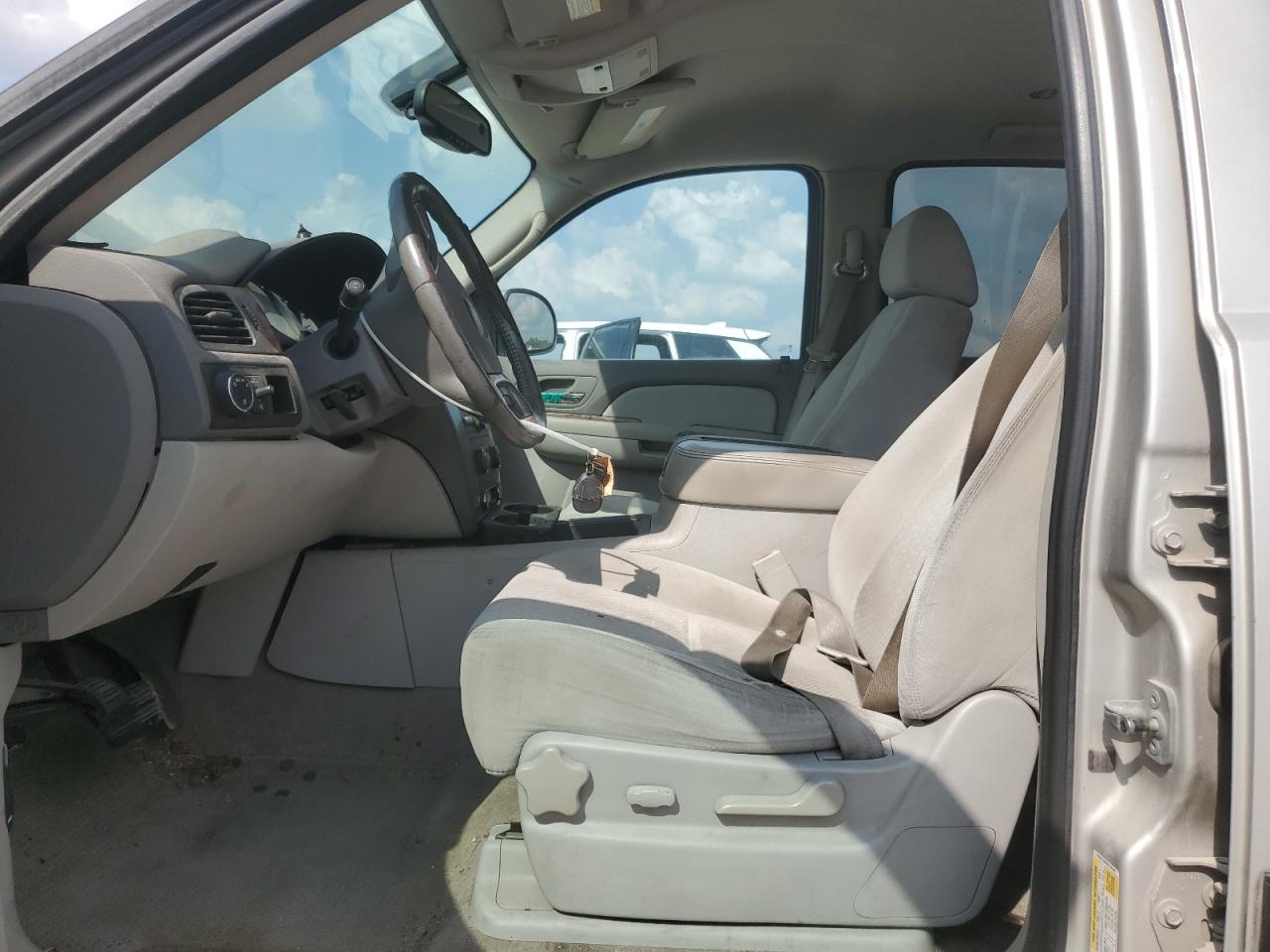 Lot #3318020404 2008 GMC YUKON