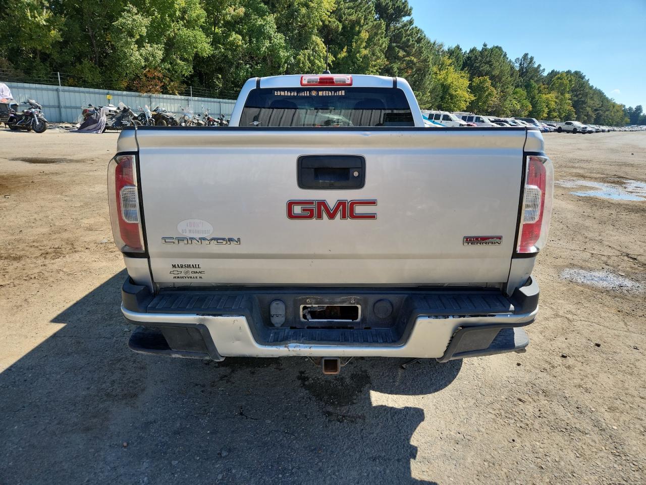 GMC CANYON SLE