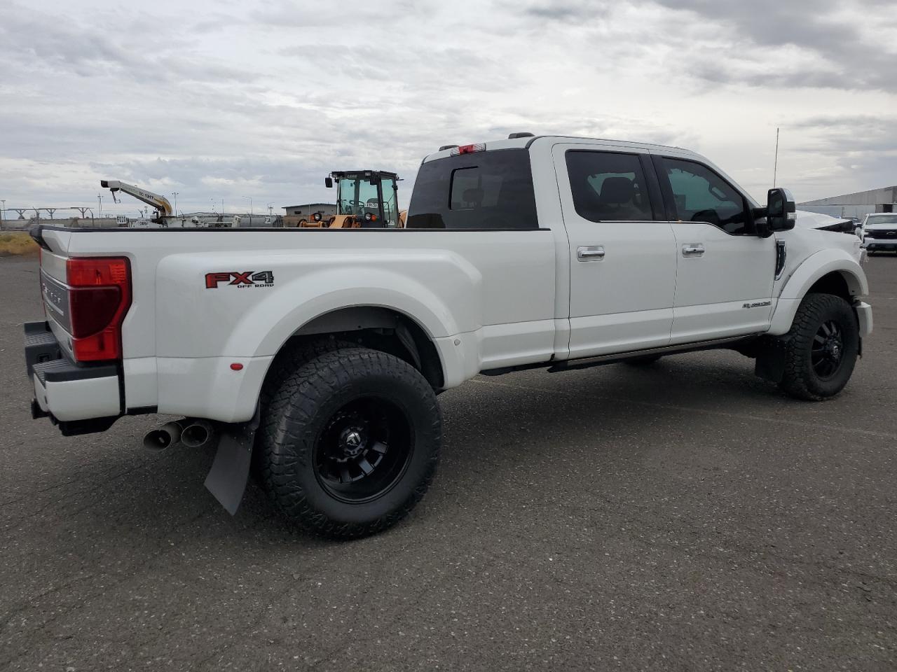 FORD F-450 SUPER DUTY