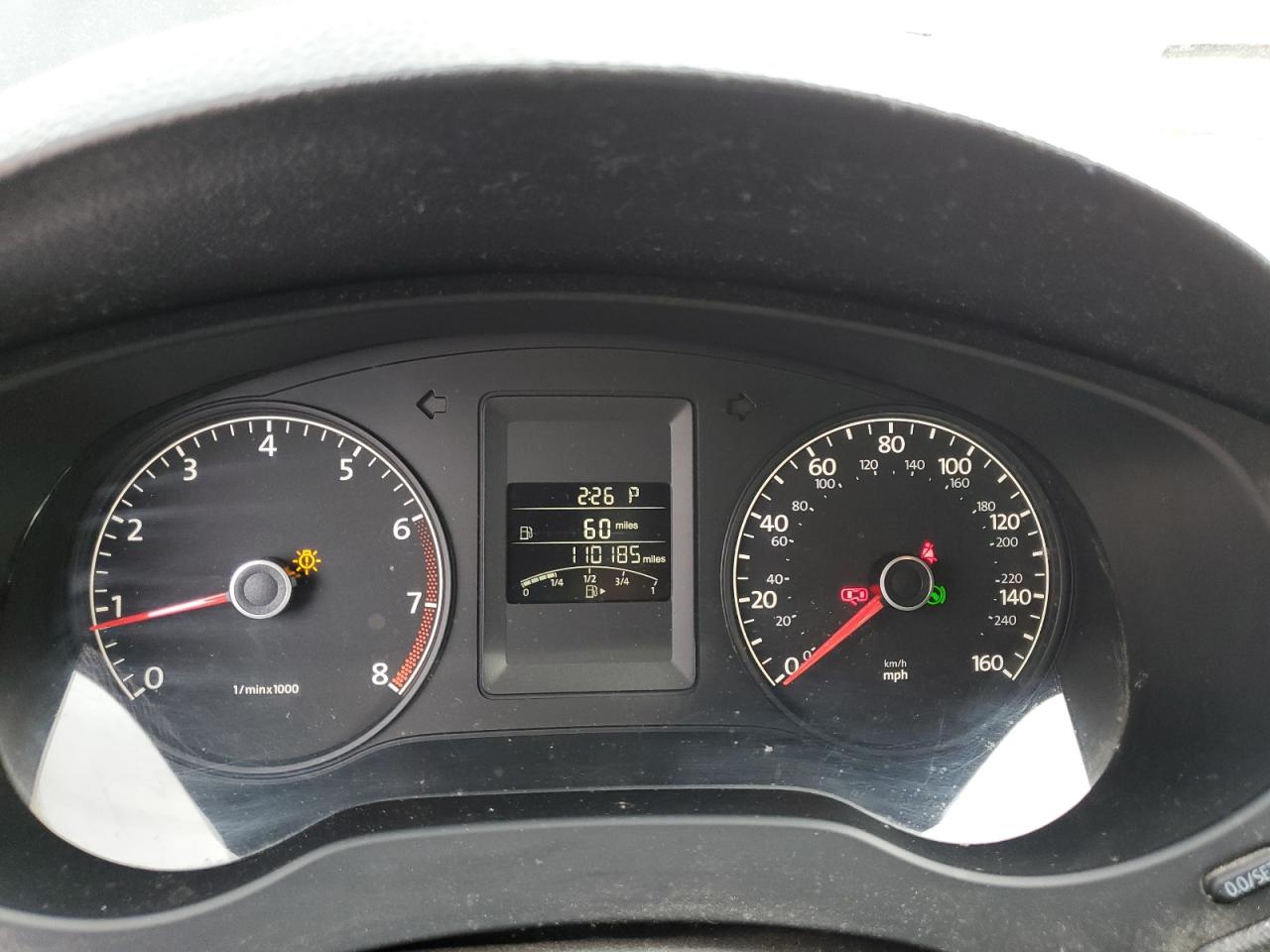 VOLKSWAGEN JETTA BASE