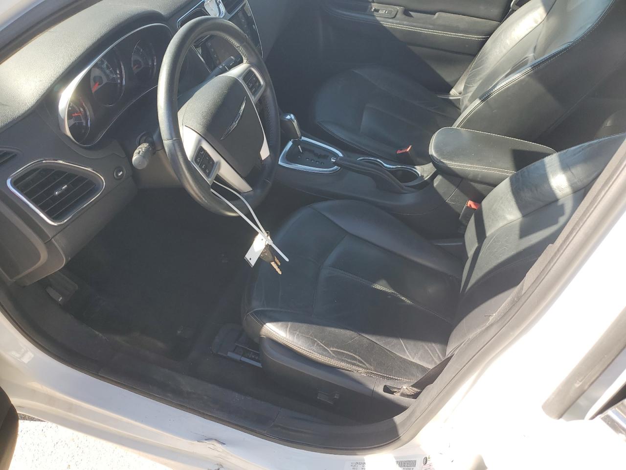 CHRYSLER 200 LIMITED