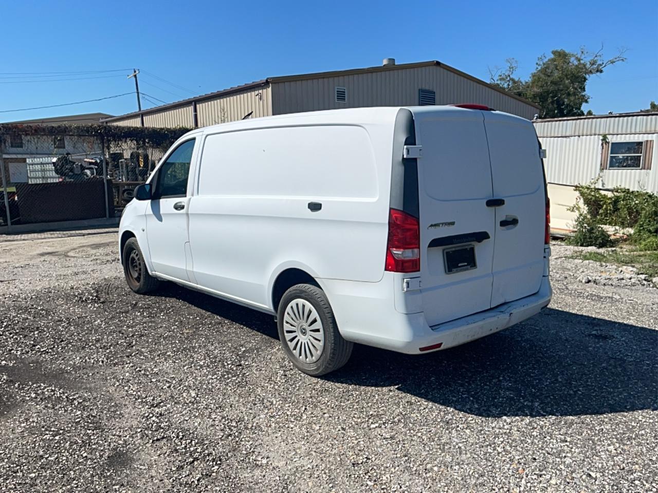 MERCEDES-BENZ METRIS