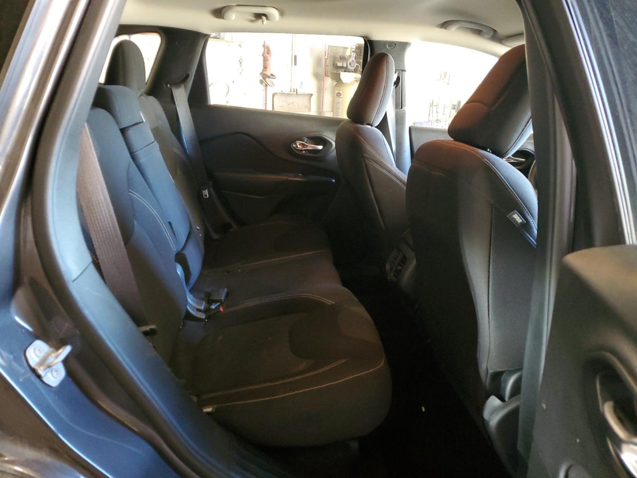 JEEP GRAND CHEROKEE LATITUDE