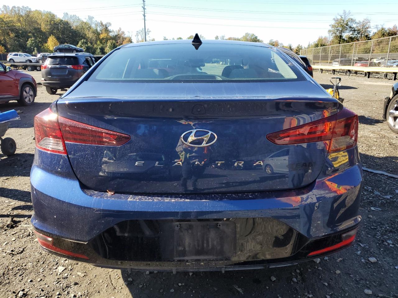 HYUNDAI ELANTRA SEL