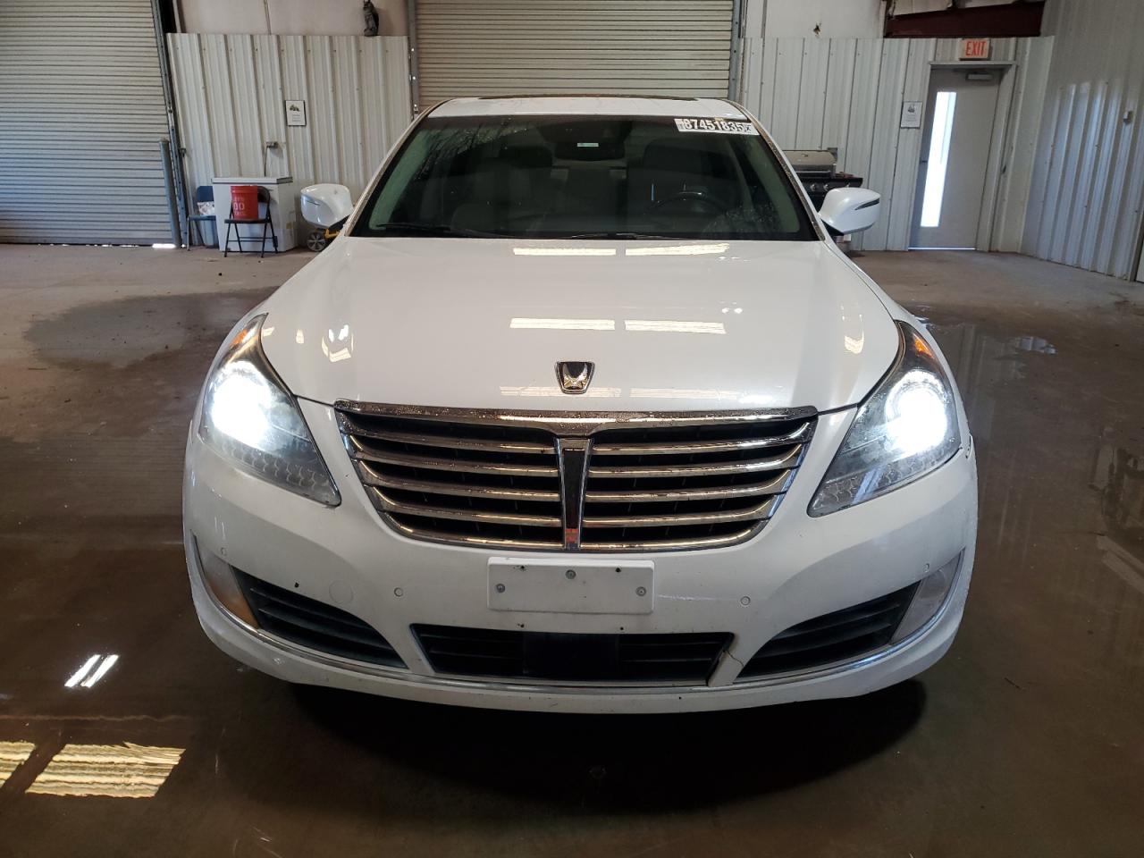 HYUNDAI EQUUS SIGNATURE