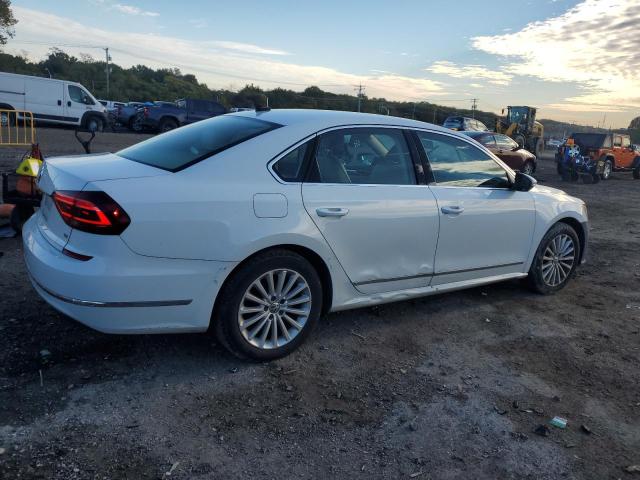 2017 VOLKSWAGEN PASSAT SE - 1VWBT7A36HC047171