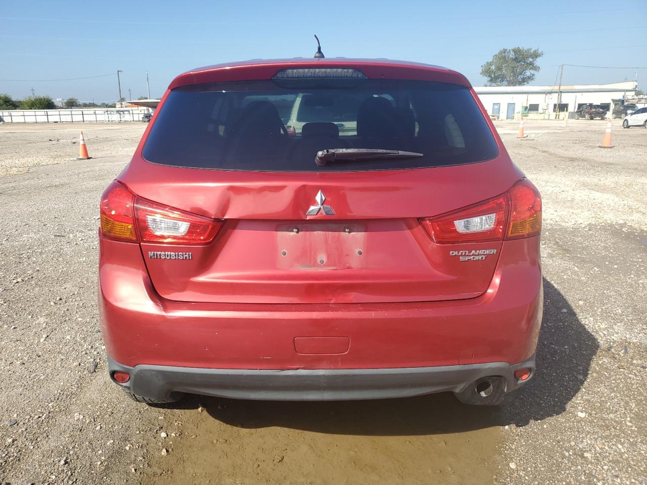 MITSUBISHI OUTLANDER ES