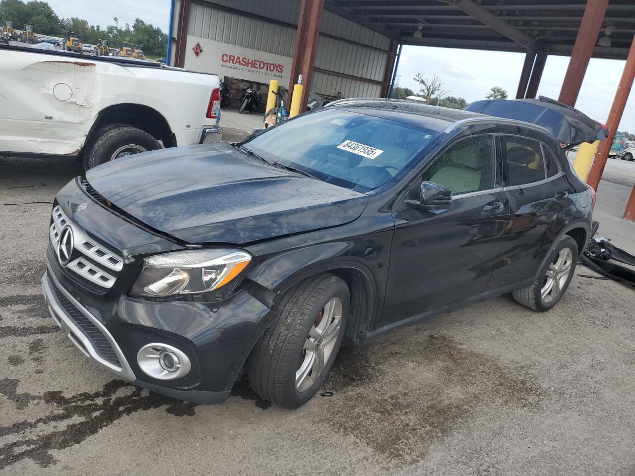 MERCEDES-BENZ GLA-CLASS 250