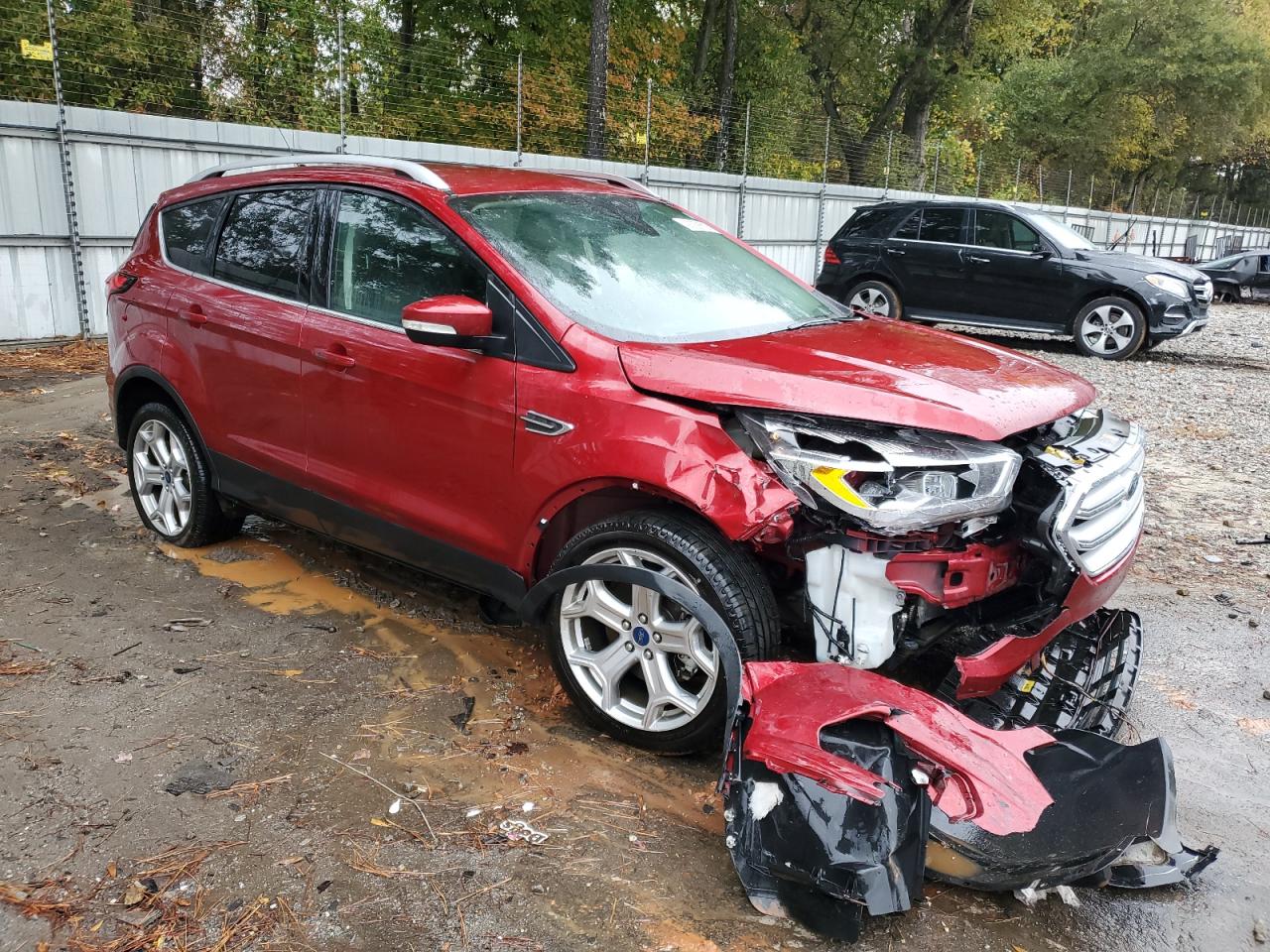 FORD ESCAPE TITANIUM