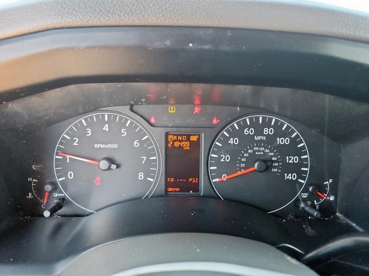 NISSAN NV3500 3500 S