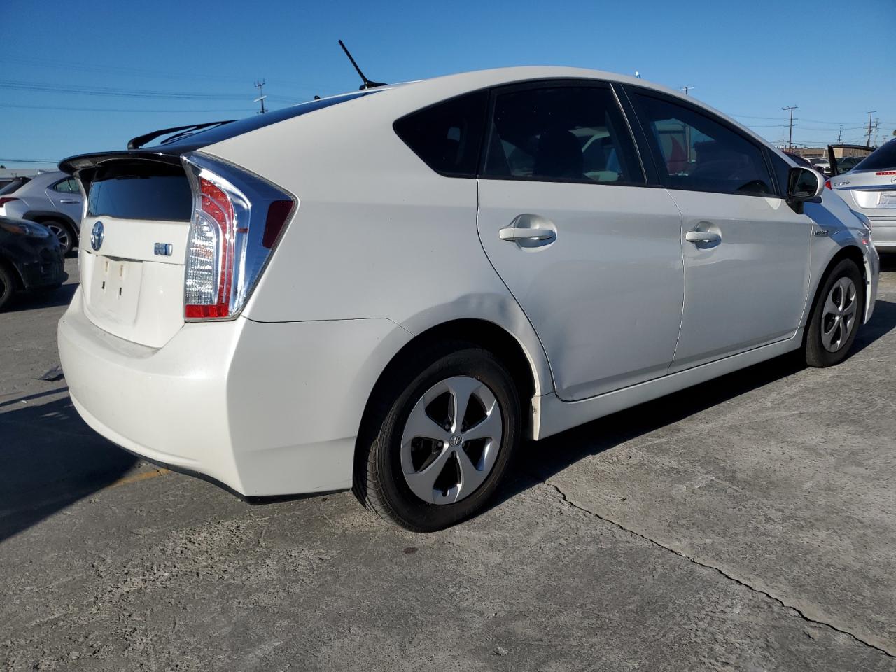 TOYOTA PRIUS
