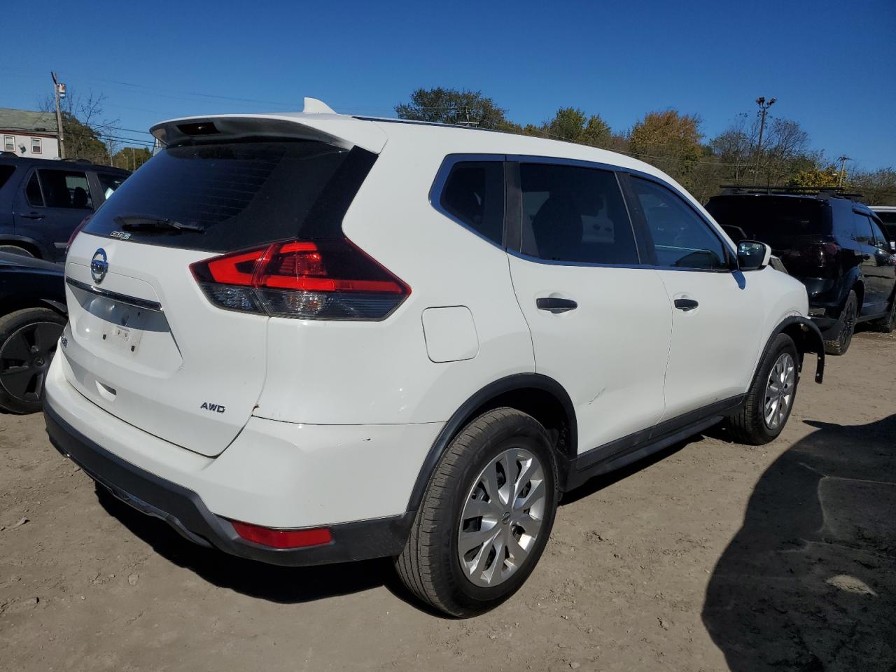 NISSAN ROGUE S