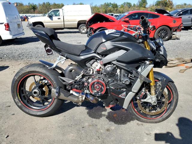 Global Auto Auctions: 2021 DUCATI STREETFIGH
