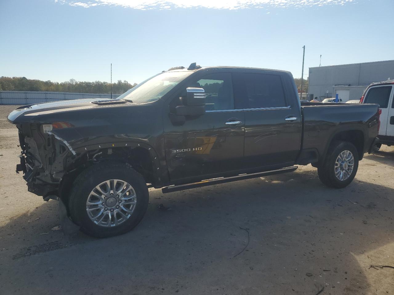 CHEVROLET SILVERADO K3500 HIGH COUNTRY