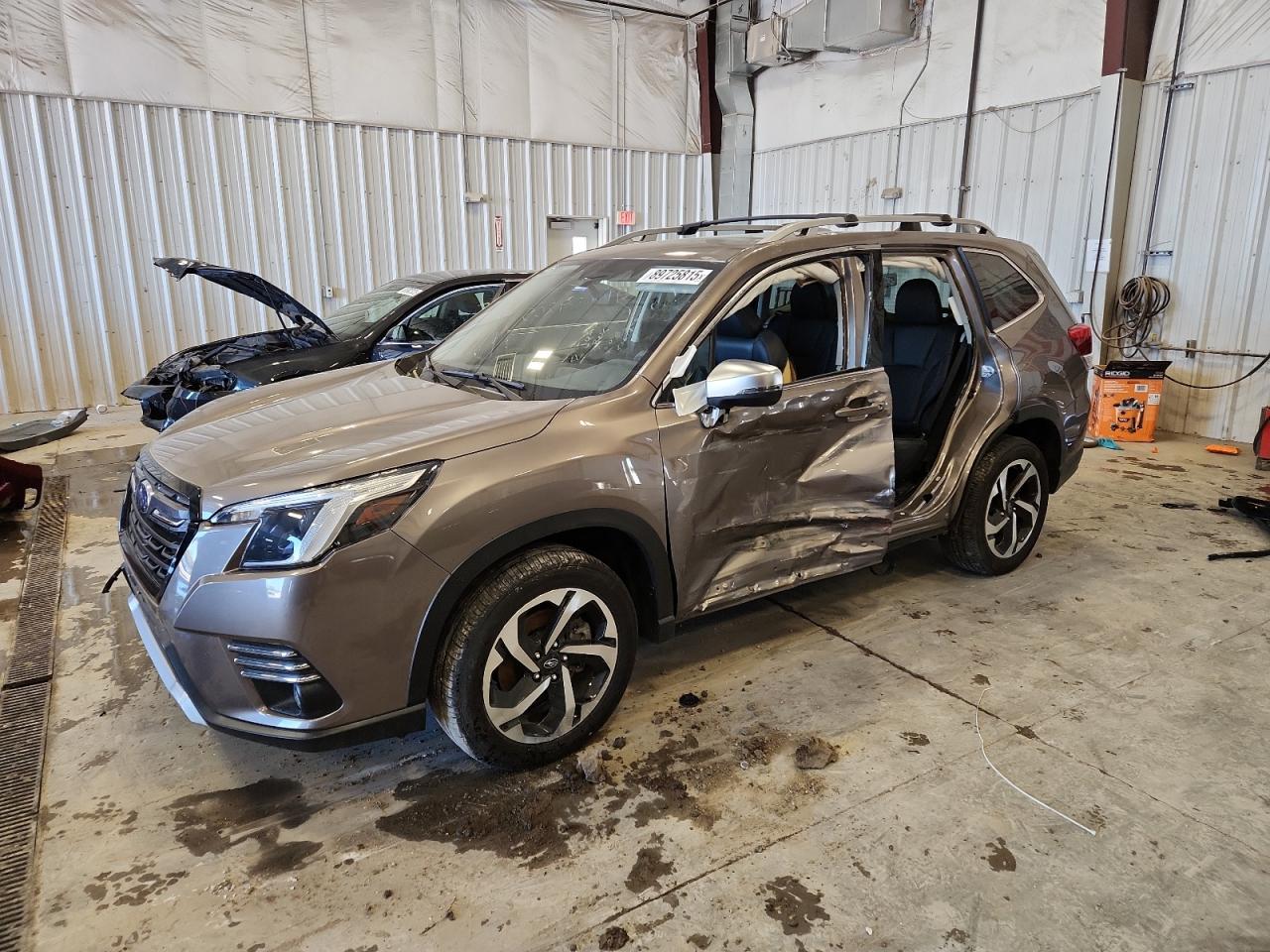 SUBARU FORESTER TOURING