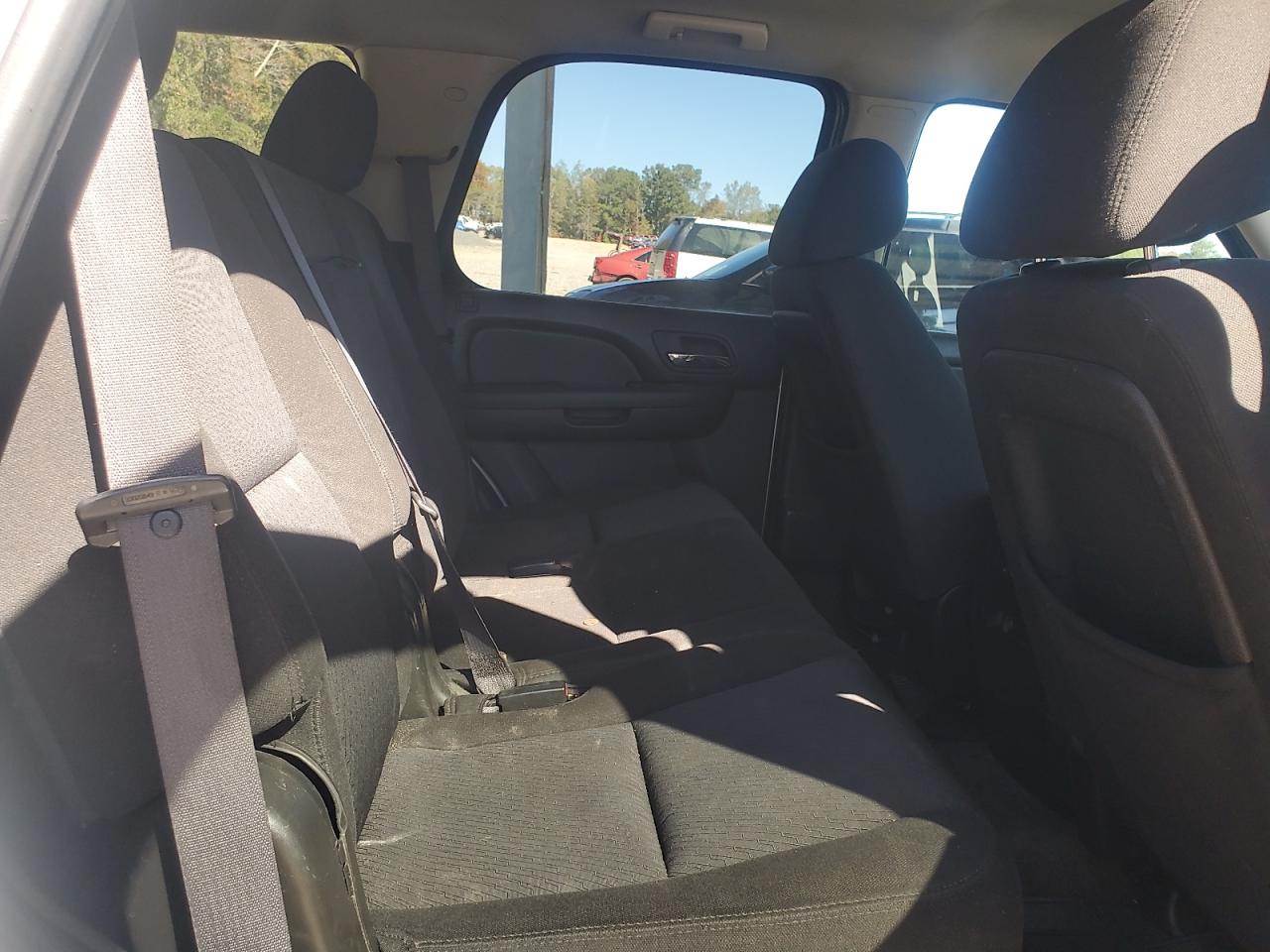 CHEVROLET TAHOE K1500 LS