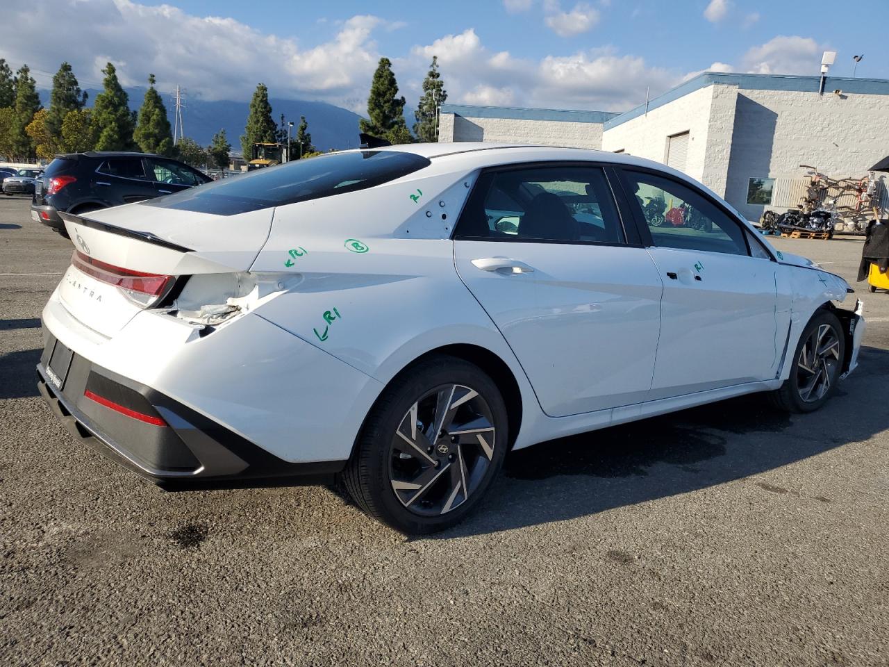 HYUNDAI ELANTRA SEL SPORT