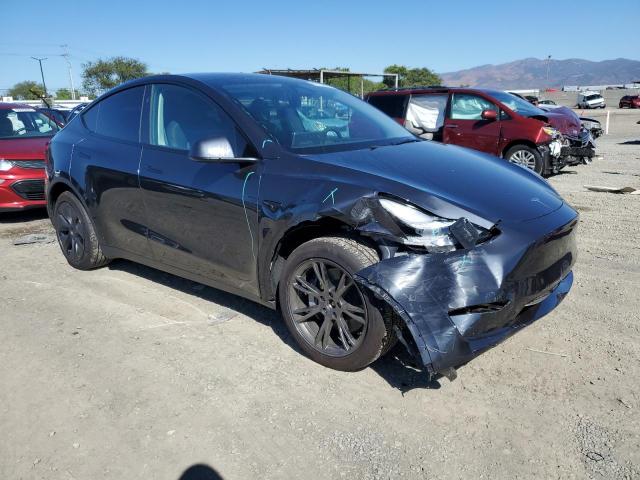 2025 TESLA MODEL Y 7SAYGDEE5SF281245