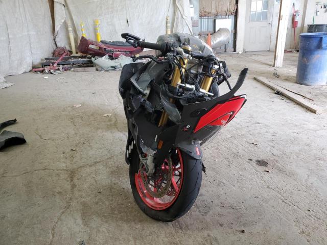 2017 APRILIA RSV4 RR #3296297409