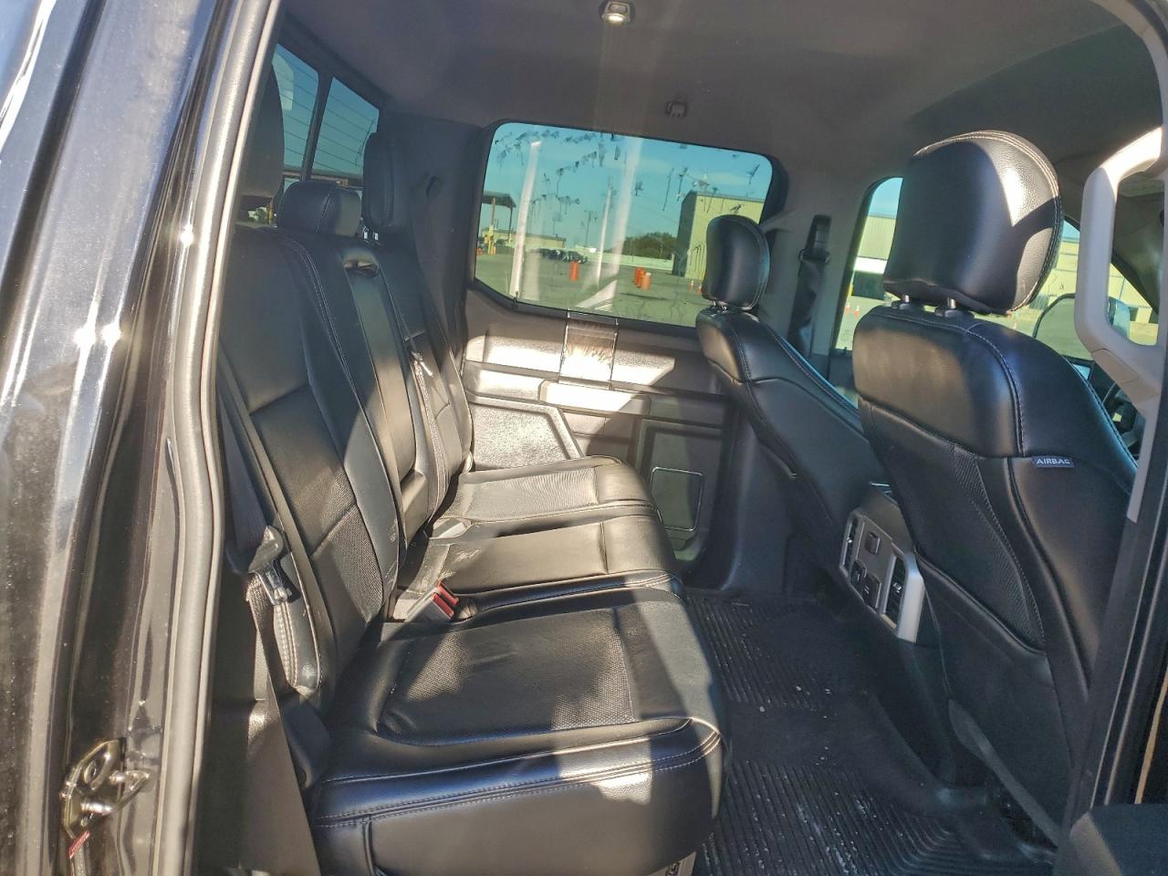 FORD F-250 SUPER DUTY