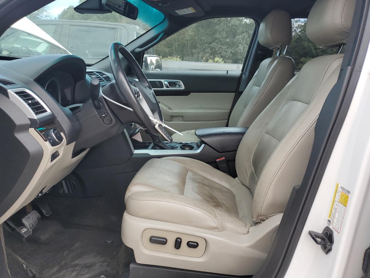 FORD EXPLORER LIMITED