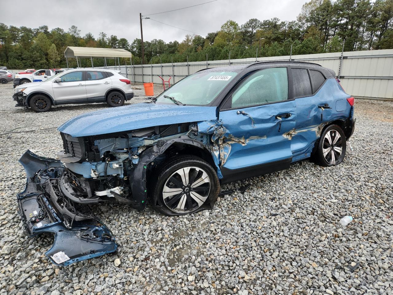 VOLVO XC40 RECHARGE PLUS