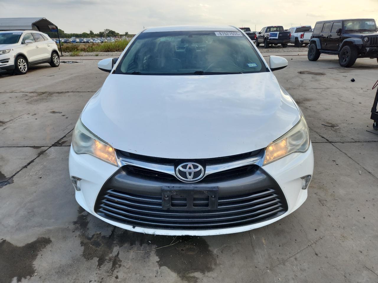 TOYOTA CAMRY LE