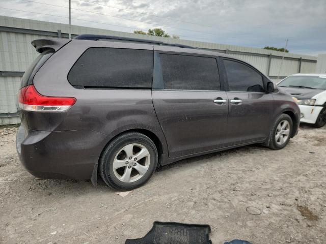 2013 TOYOTA SIENNA LE #3283820414