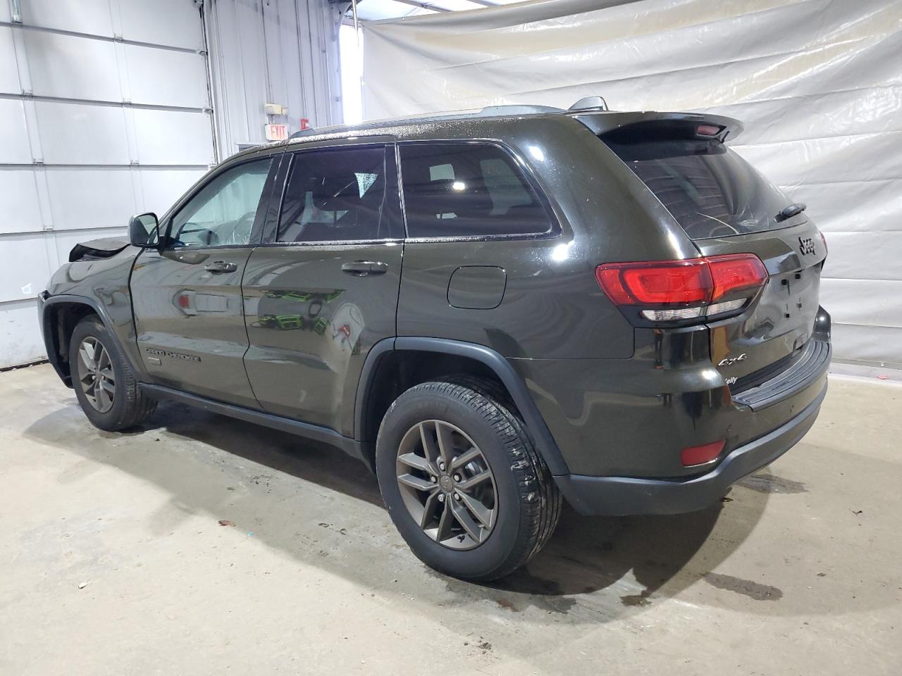 JEEP GRAND CHEROKEE LAREDO