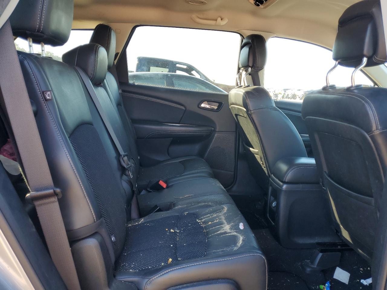 DODGE JOURNEY CROSSROAD