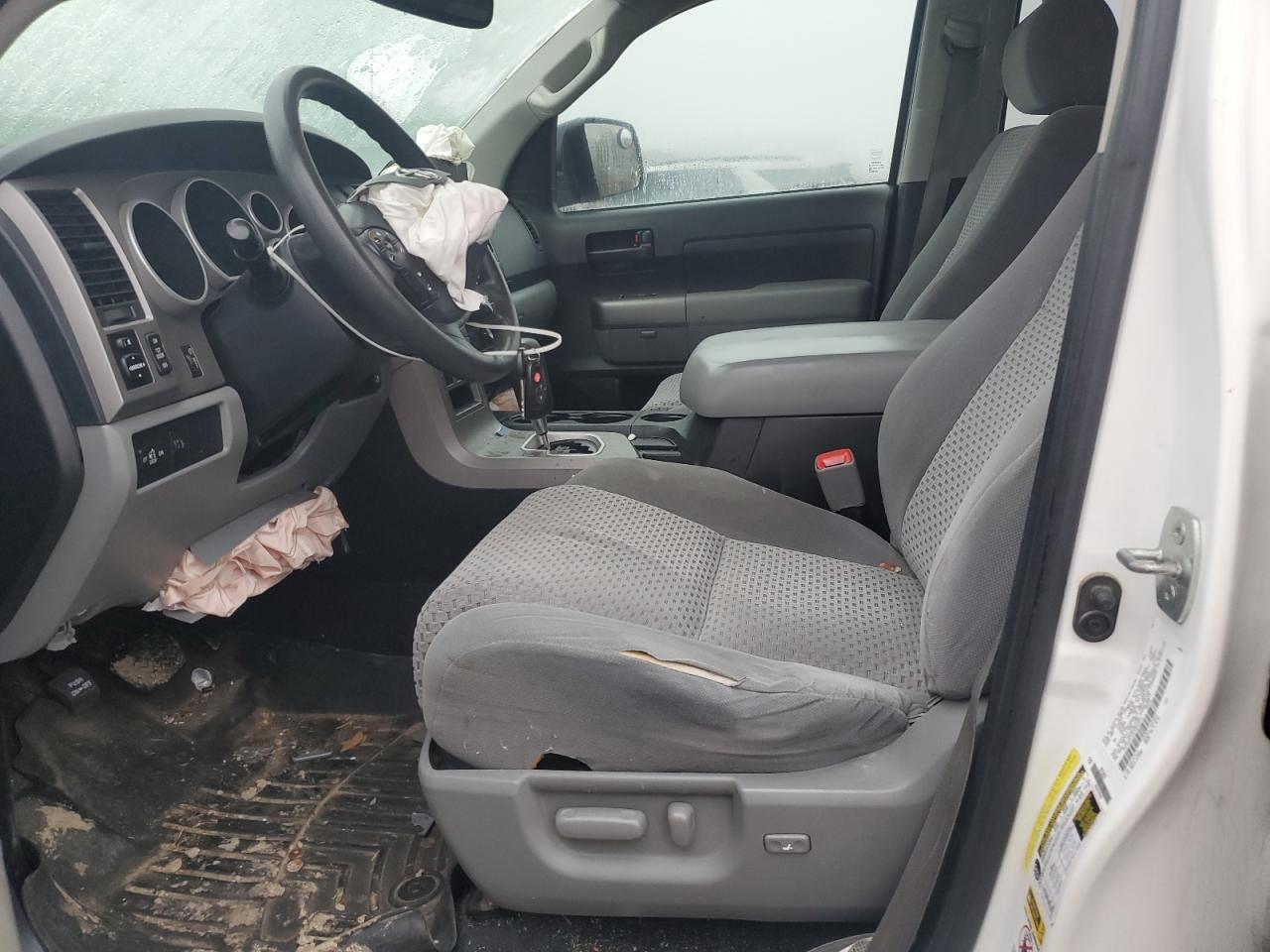 TOYOTA TUNDRA DOUBLE CAB SR5