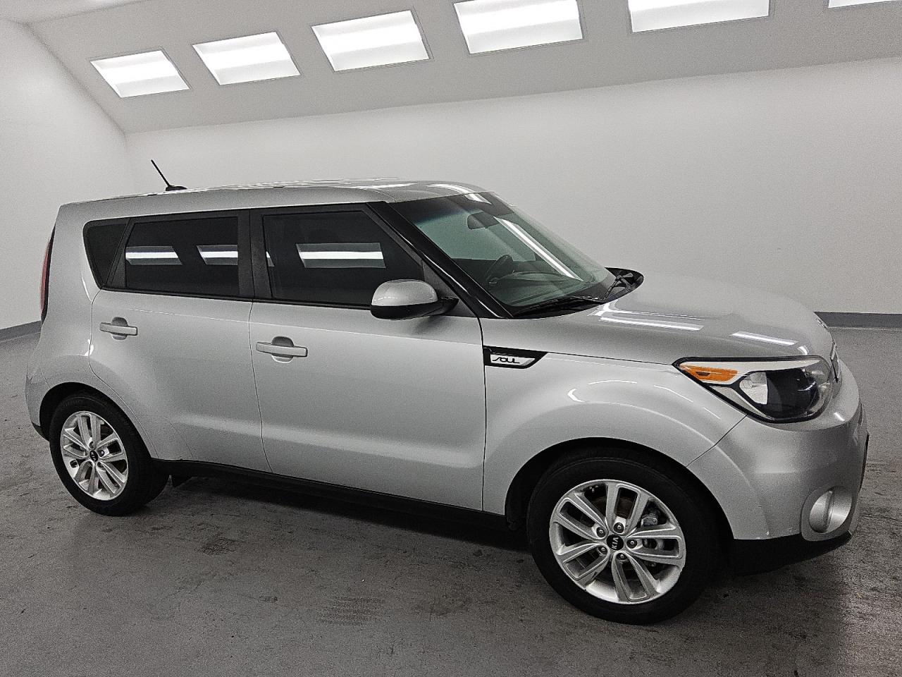 KIA SOUL +