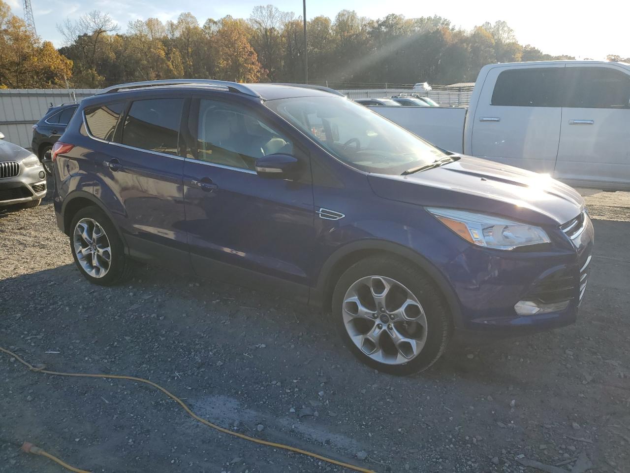 FORD ESCAPE TITANIUM