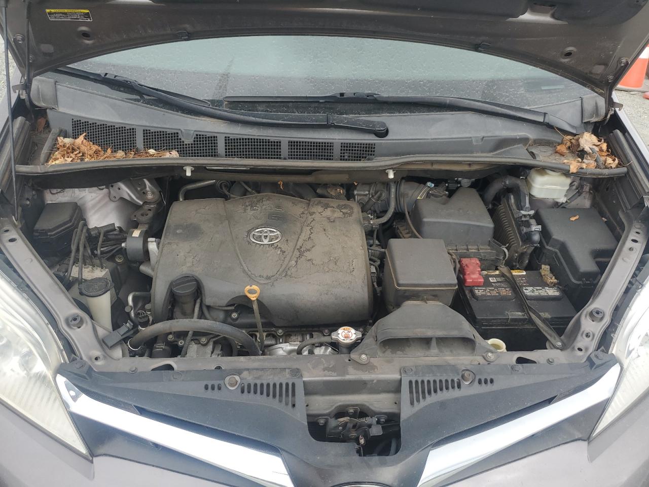 Lot #3286584144 2020 TOYOTA SIENNA LE