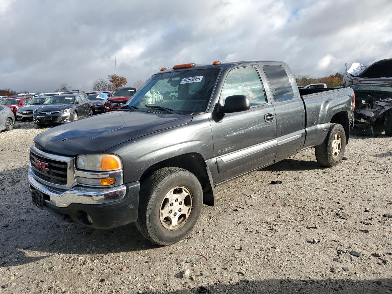 Lot #3302729010 2003 GMC NEW SIERRA