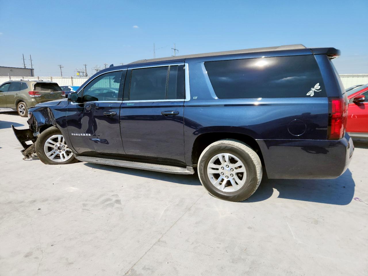 CHEVROLET SUBURBAN C1500 LT