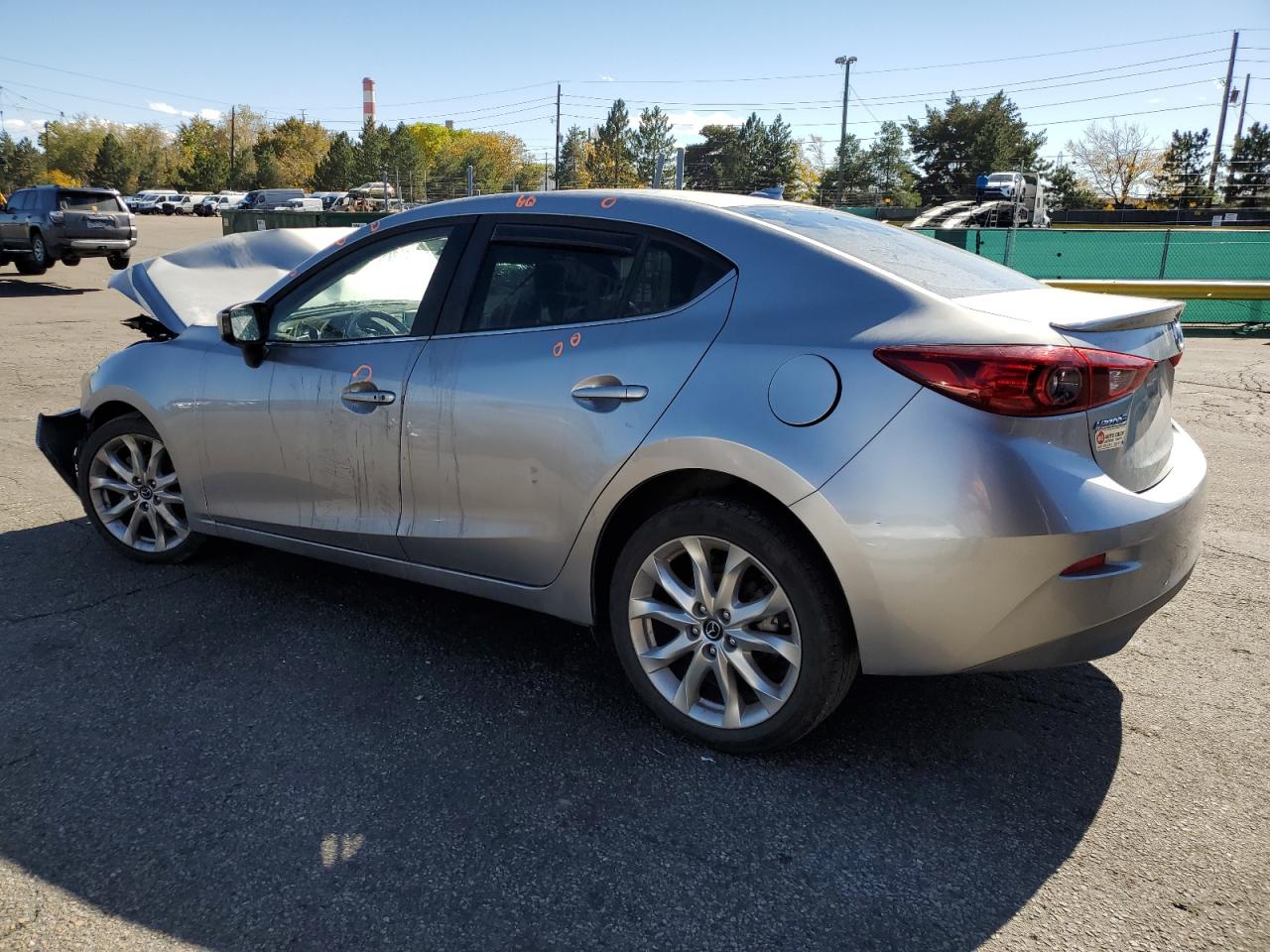 MAZDA 3 TOURING