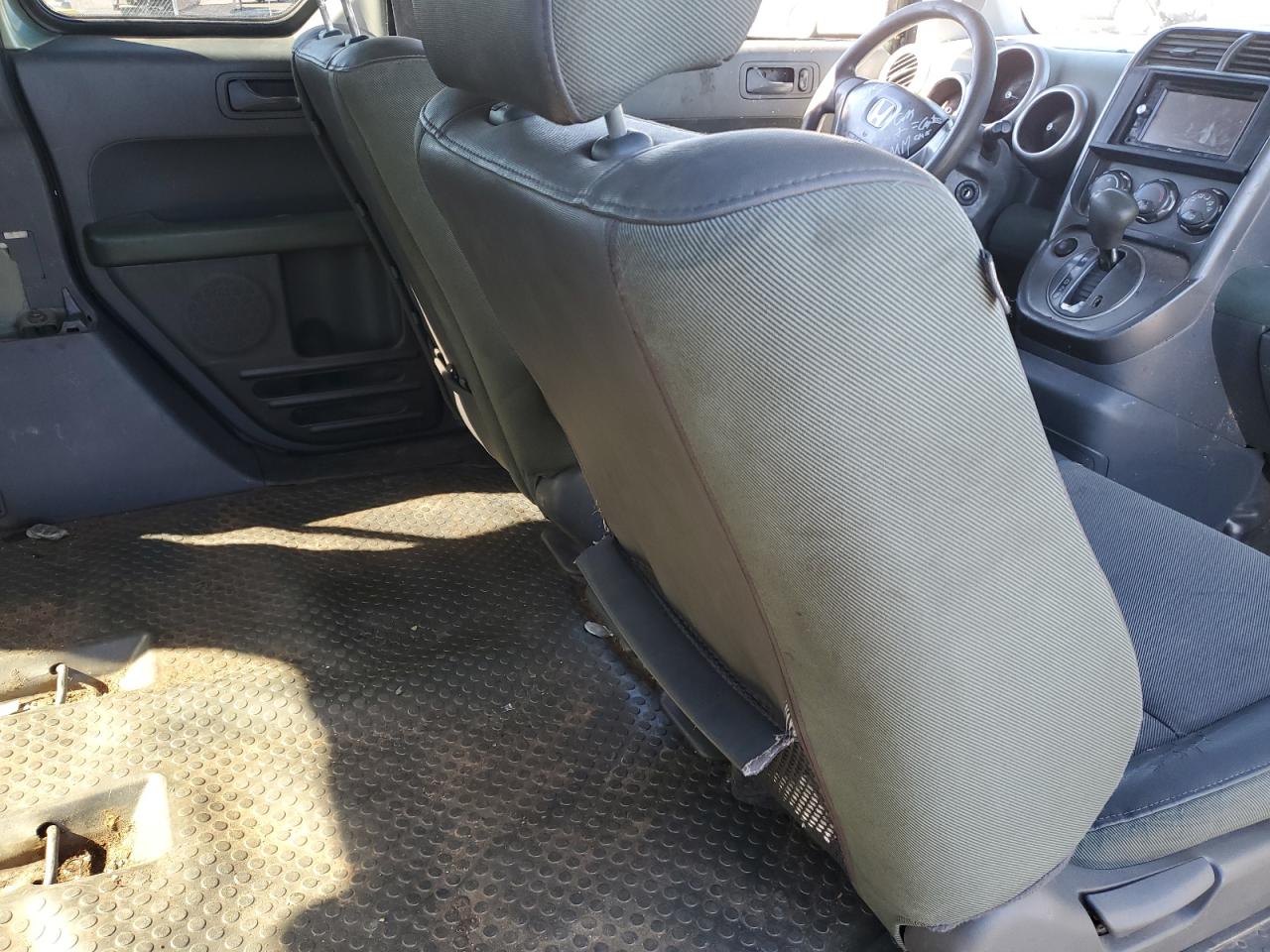 Lot #3302717000 2004 HONDA ELEMENT EX