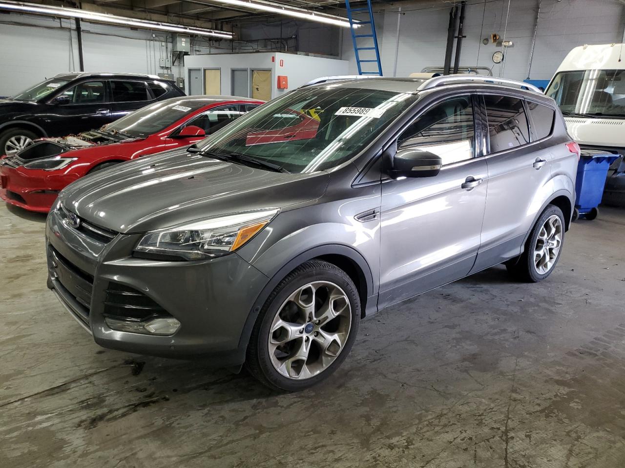  Salvage Ford Escape
