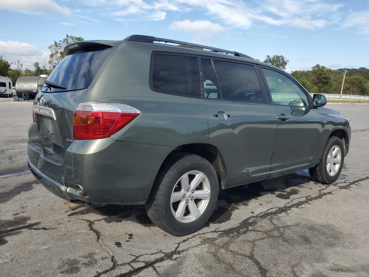 TOYOTA HIGHLANDER SE