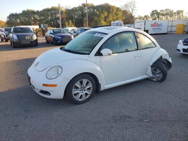VOLKSWAGEN NEW BEETLE