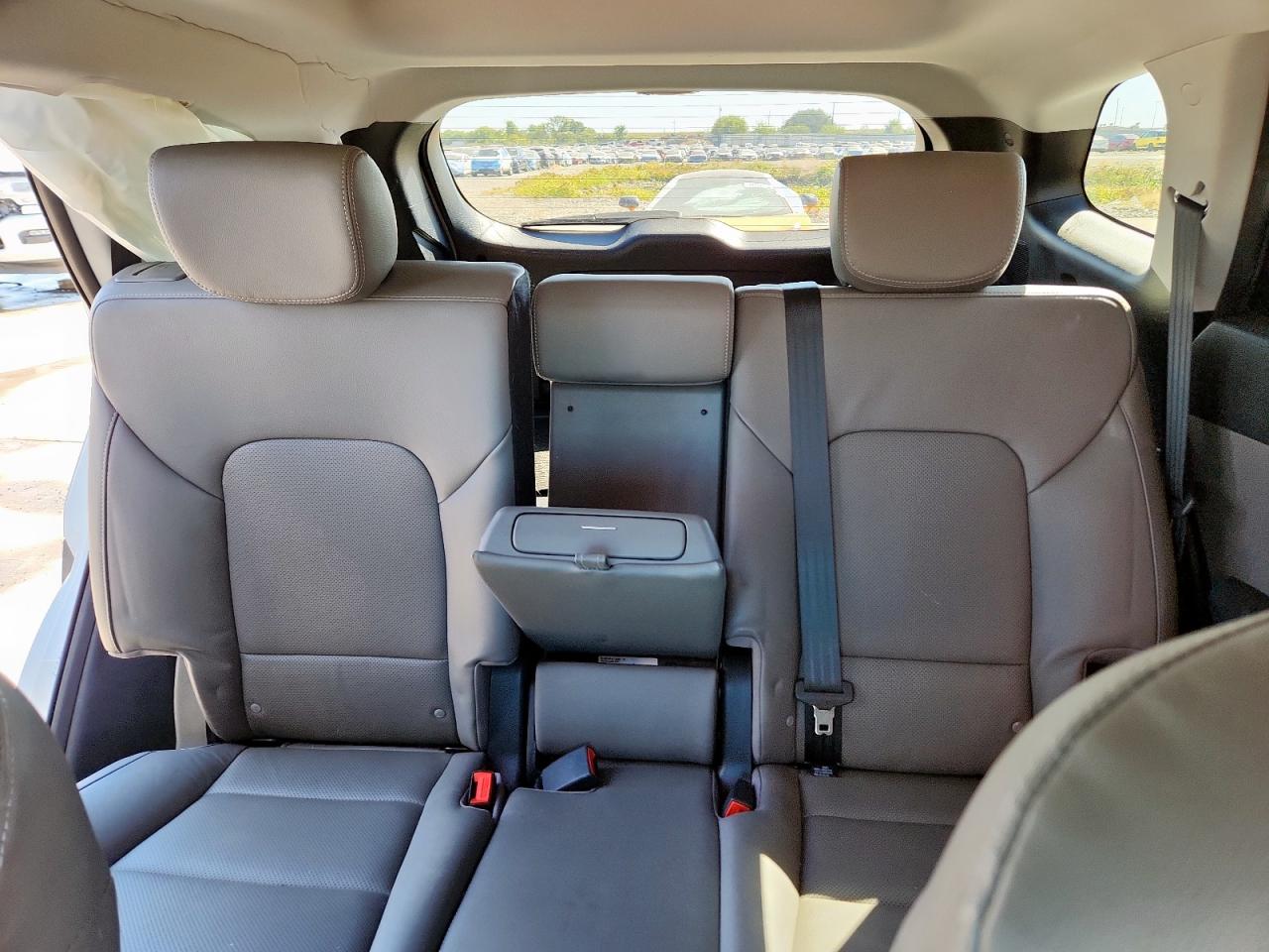 HYUNDAI SANTA FE SE ULTIMATE