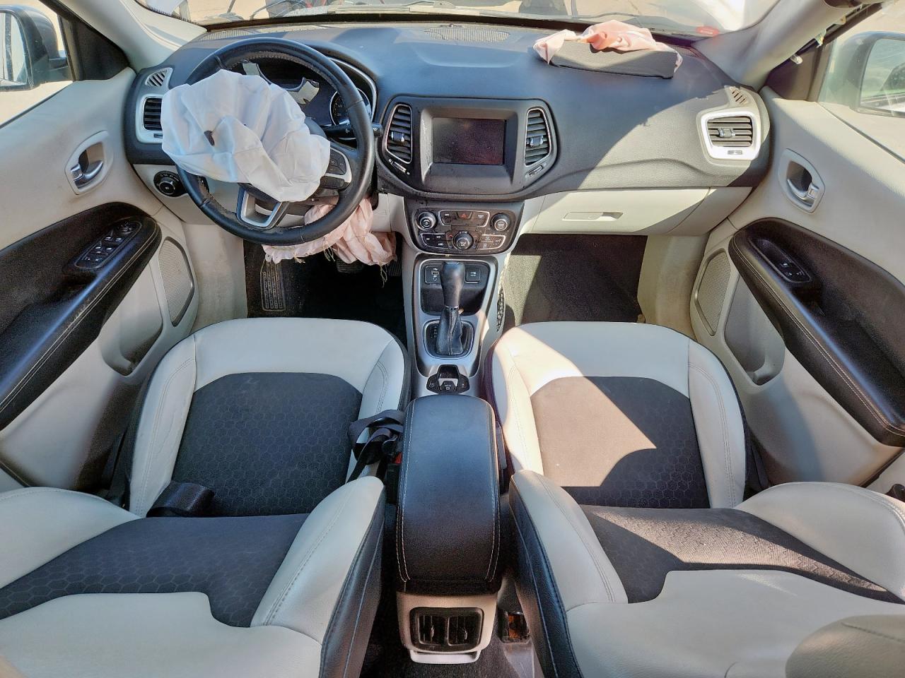 JEEP COMPASS LATITUDE