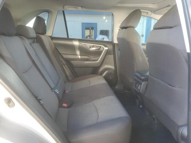 2020 TOYOTA RAV4 XLE #3302831907