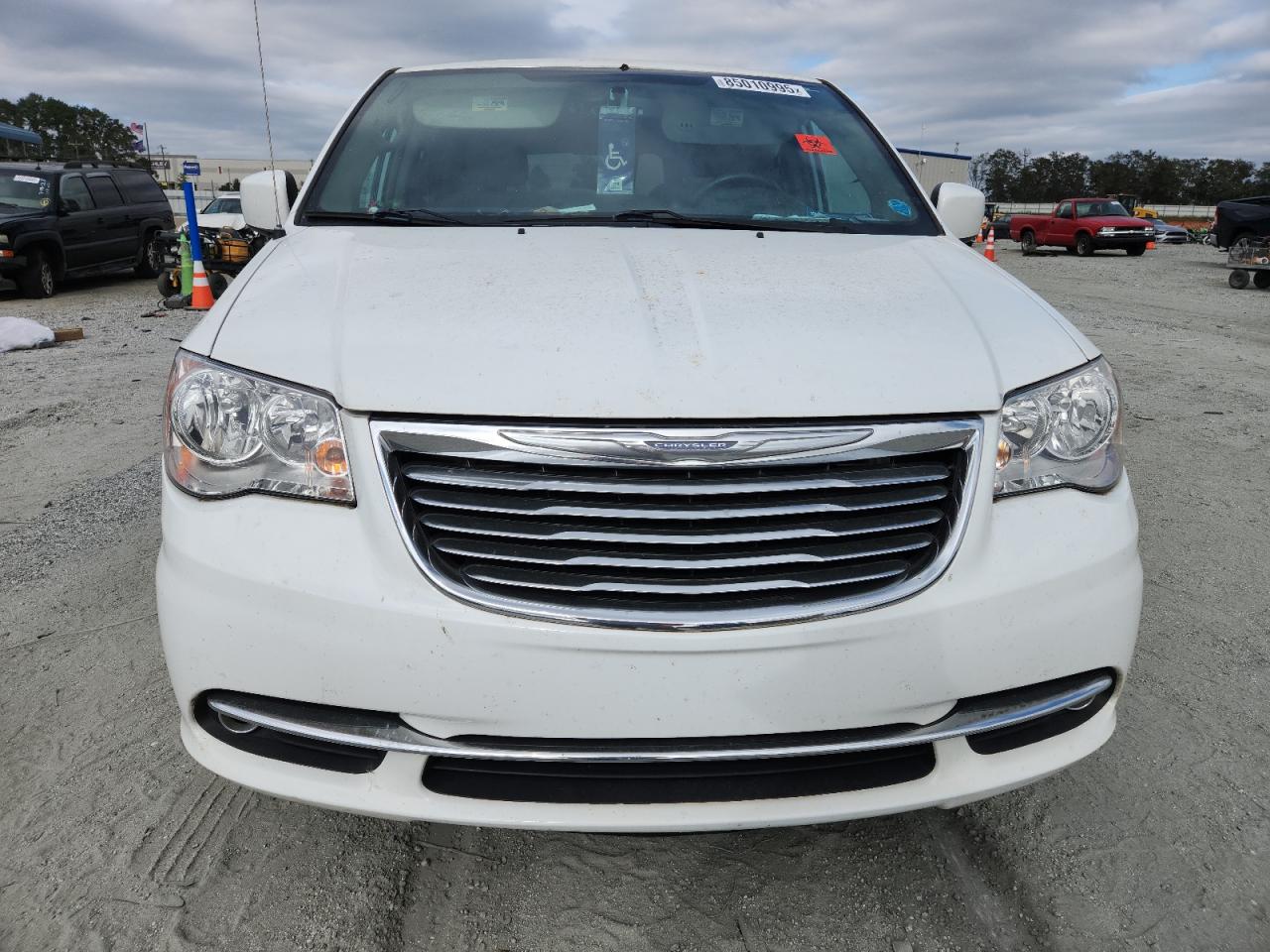 CHRYSLER TOWN & COUNTRY TOURING