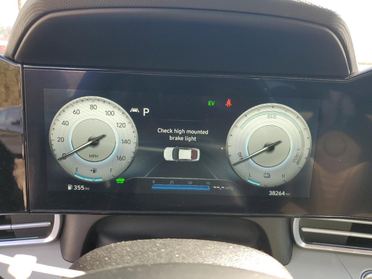 HYUNDAI ELANTRA LIMITED